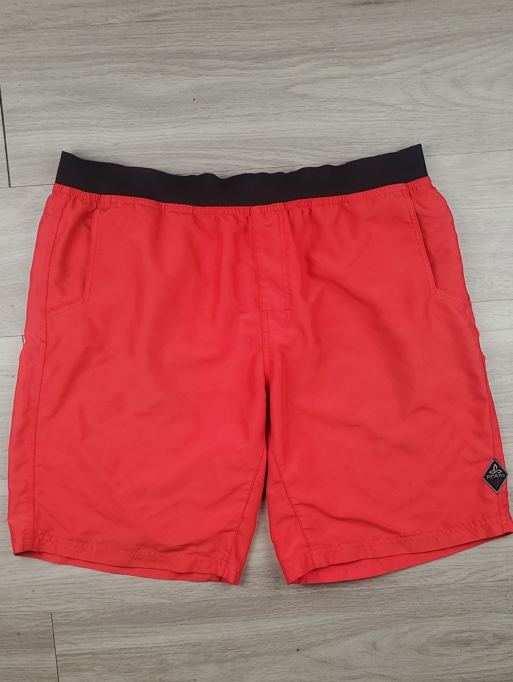 PrAna Breathe Board Shorts Swim Trunks Men's Large Red 9" Inseam Recycled Polyes
